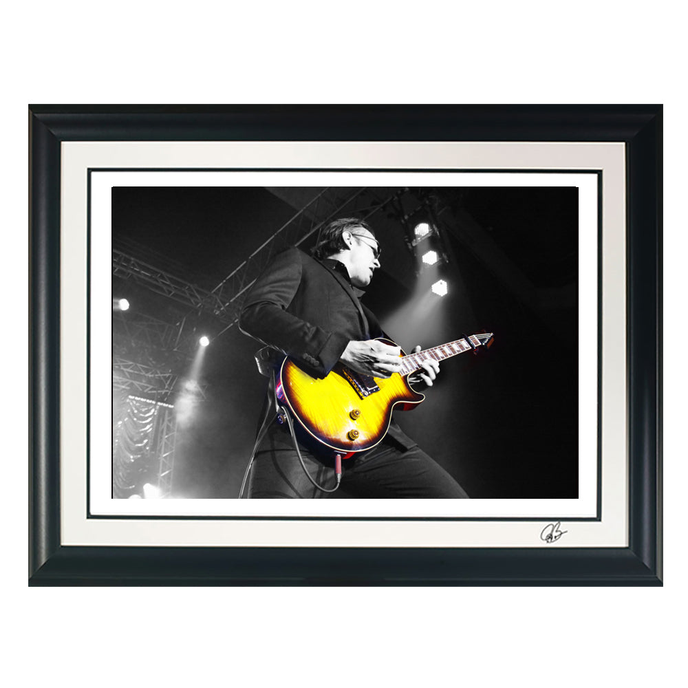Joe Bonamassa Blues Thunder #33 litografi innrammet signert