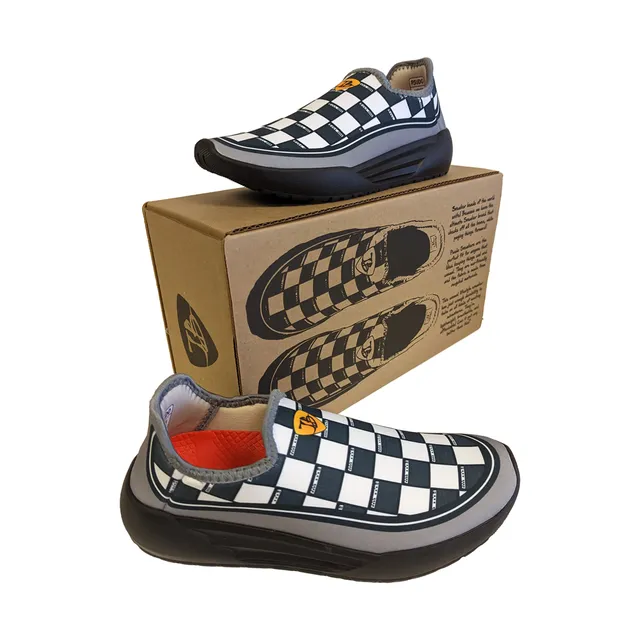Joe Bonamassa Checkered Amps sneakers slip-on resirkulert